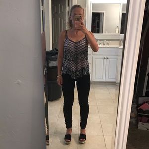 Sheer floaty floral print top🖤🌸💜